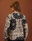 camicetta bicolore con finiture a fantasia paisley cod. WM120B03BLK - Panna/Nero Meisie