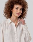 Camicia con arricciature sulle spalle Crudo - cod.556BABU121 - SURKANA