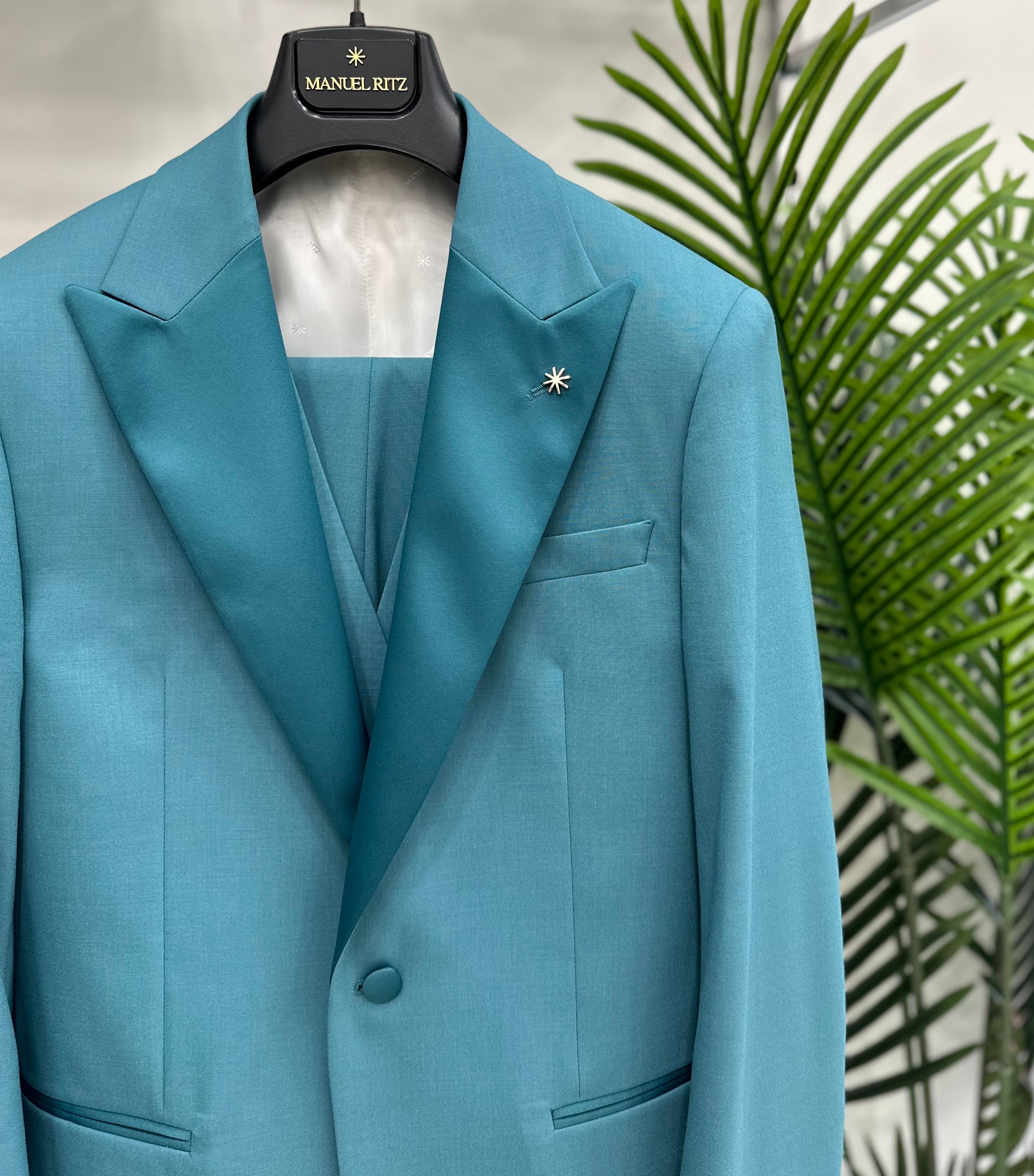 ABITO MANUEL RITZ SMOKING TRE PEZZI REVER A LANCIA