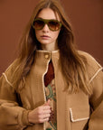 Giacca corta in maglia ricamata cod. WM207J01NUT - Camel - Meisie