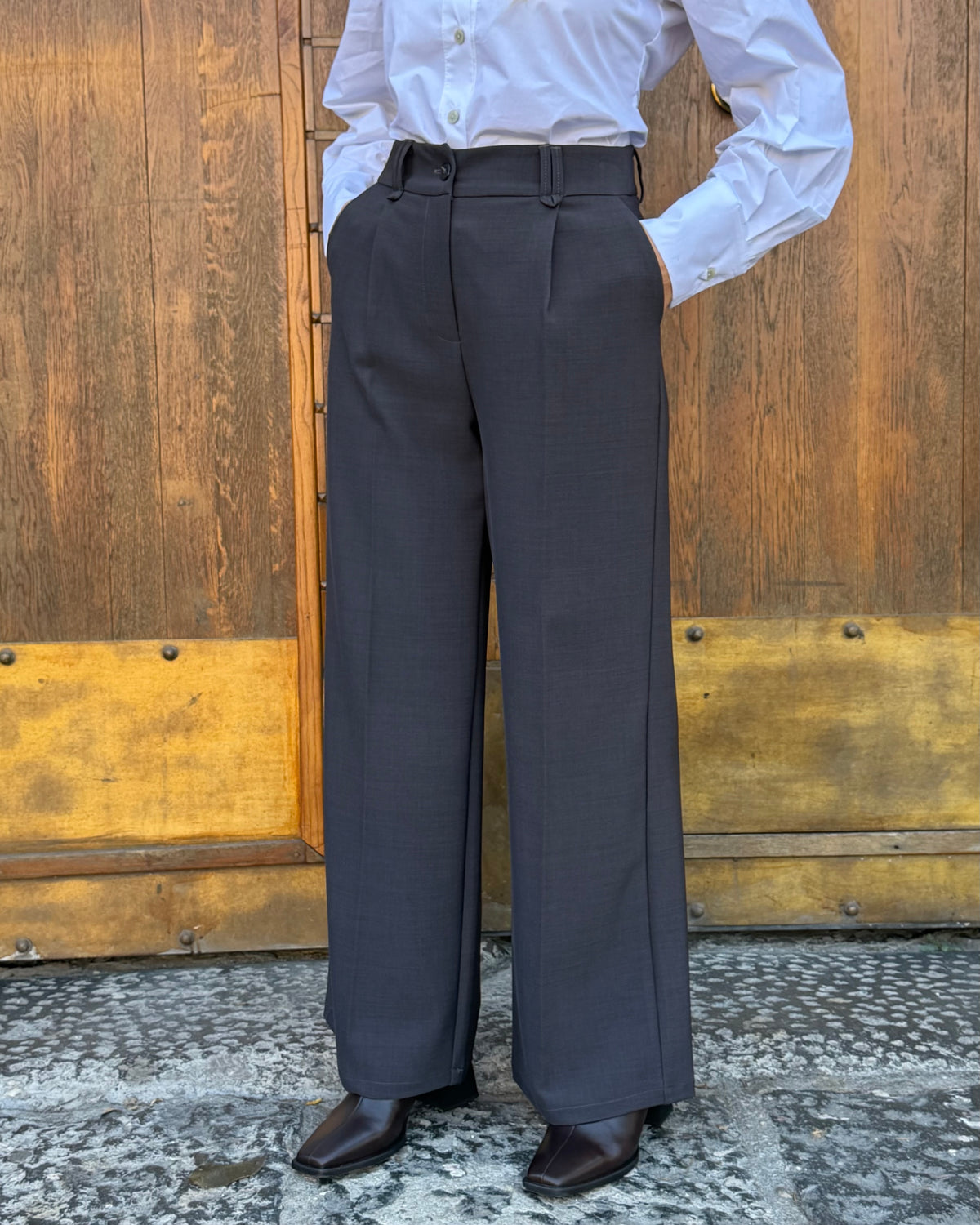 PANTALONE CON PINCES GRIGIO - COD. 95666 - SAIPH