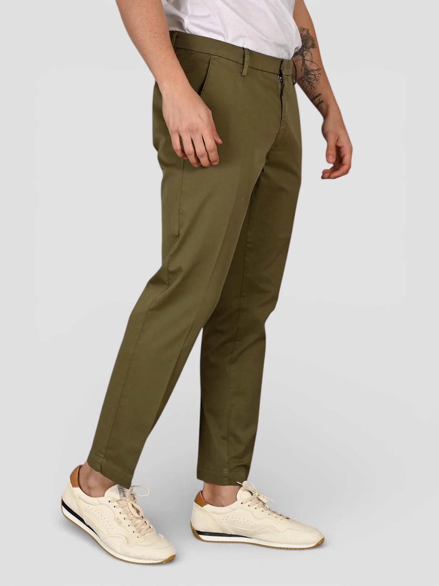 Pantalone in cotone Art. Miami 8135 capri - Edera