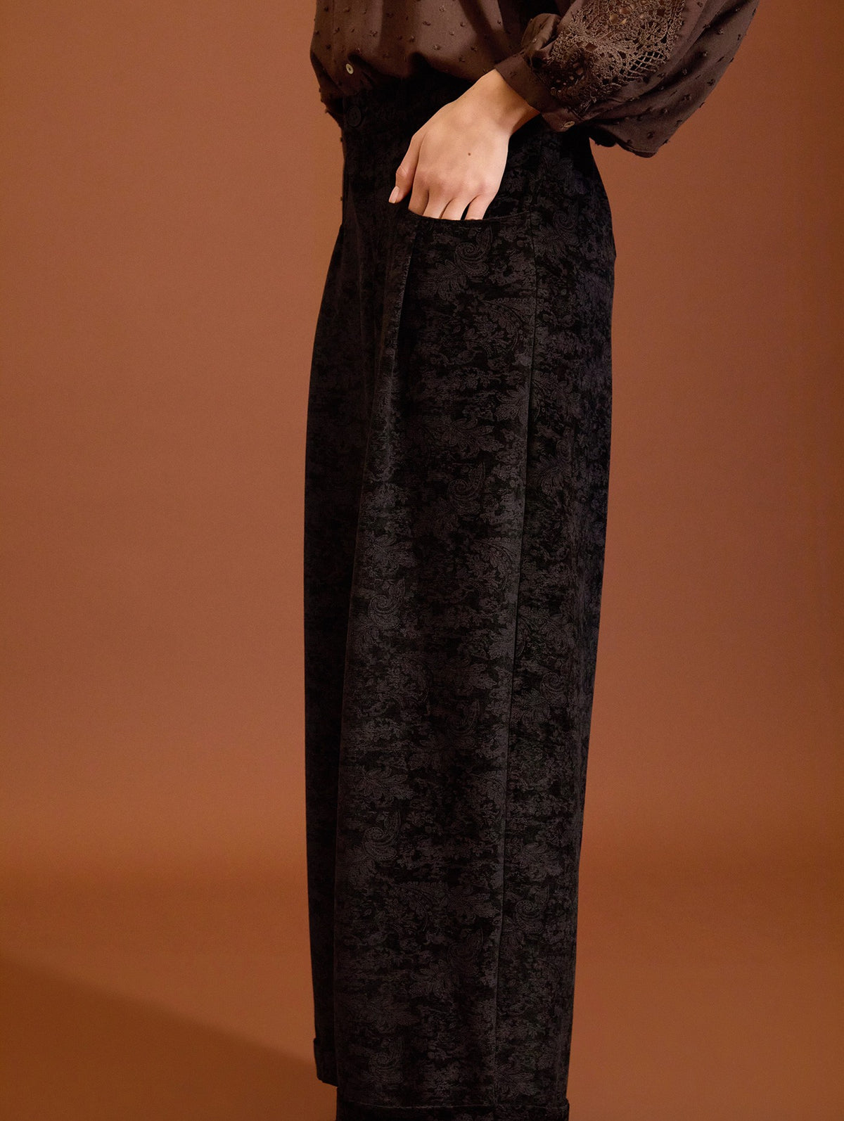 pantaloni morbidi in velluto con stampa paisley cod. WM120P02BLK - Nero - Meisie