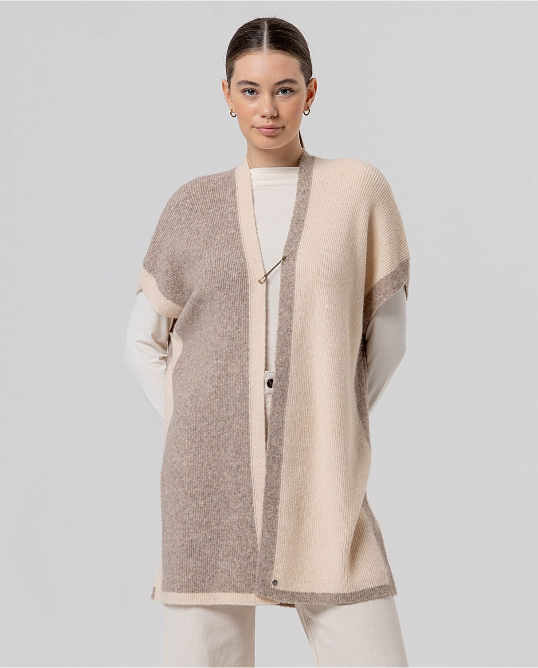 Poncho in maglia color block Beige - cod. 36POKI831_05 - SURKANA