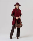 Poncho in maglia a coste con collo scialle Bordeaux - cod. 36PORI831_41 - SURKANA