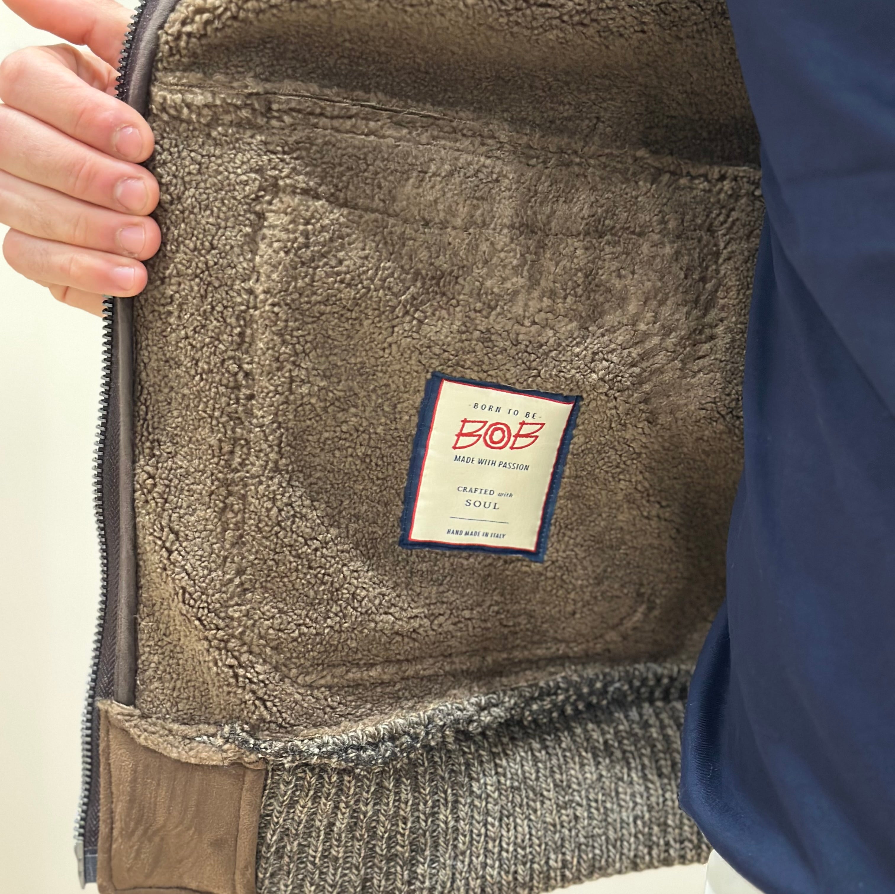 FW25 BOB COMPANY GIUBBOTTO IN PELLE SCAMOSCIATA CON DETTAGLI IN MAGLIA - MORO