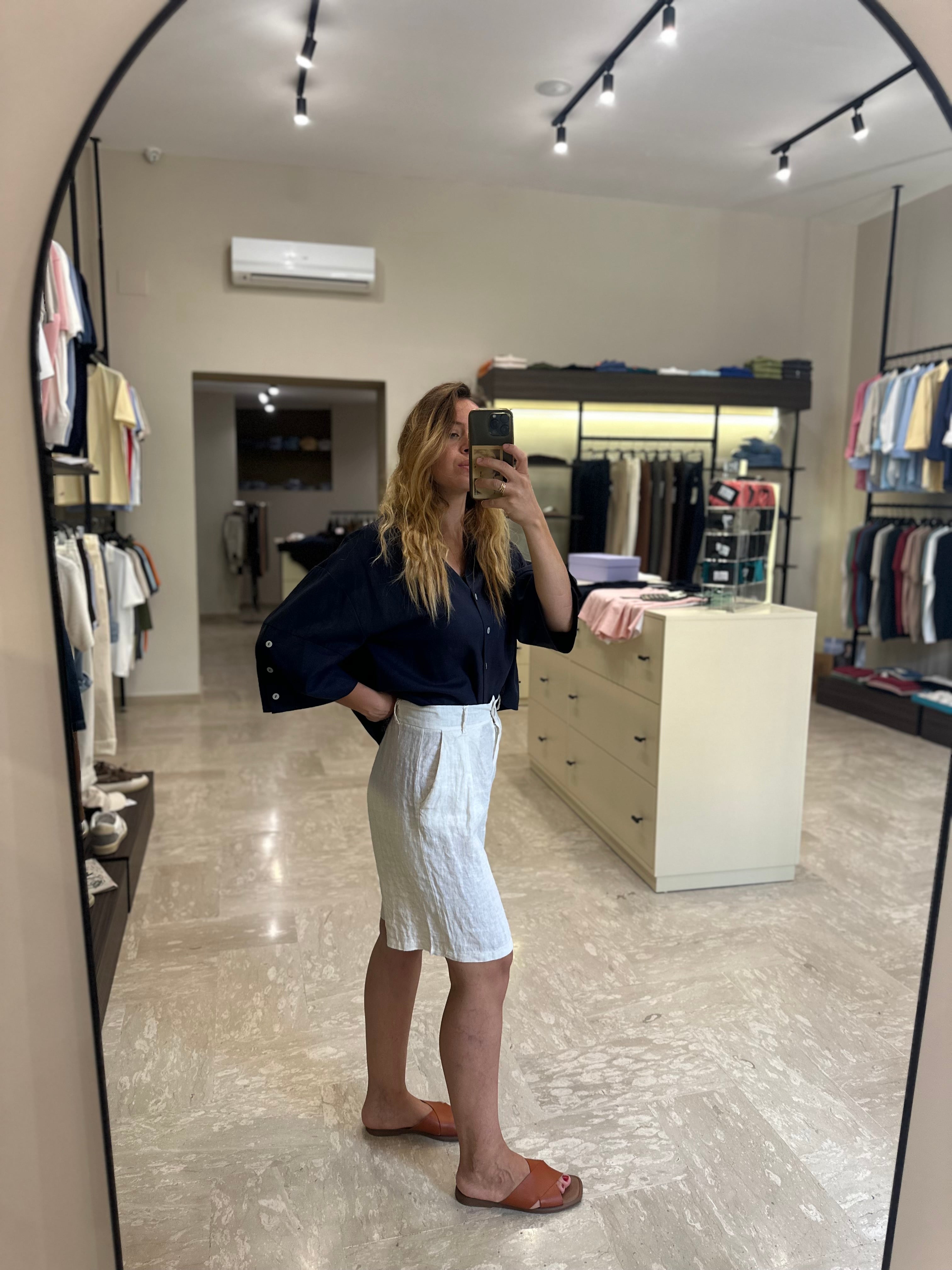SAIPH SHORTS IN LINO PANNA - COD.95268