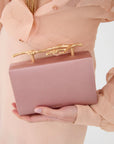 Clutch Nora chiusura ramo rosa