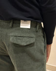 FW25 BRO-SHIP PANTALONE STOCCOLMA IN VELLUTO - MILITARE