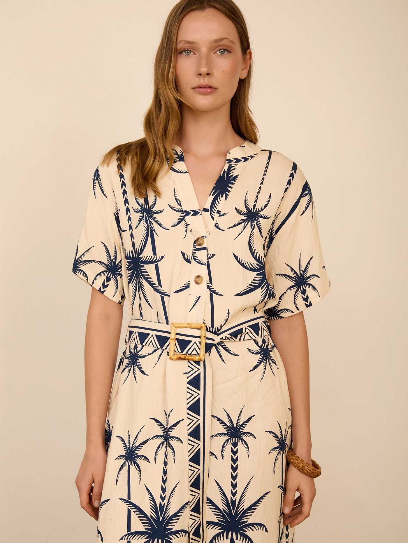 MEISIE ABITO MIDI CON STAMPA PALME BLU - COD.M125V08PEN
