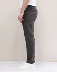 Pantalone in cotone Art. Miami 8135 capri - Moro