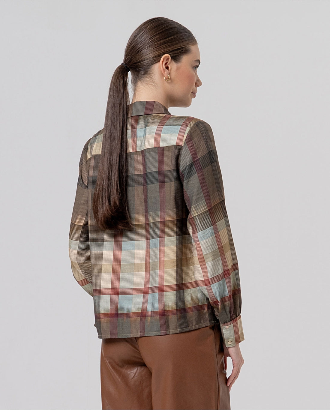 Camicia a quadri con arricci sulle spalle Light camel - cod. 556CAXE121_06 - SURKANA
