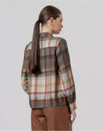 Camicia a quadri con arricci sulle spalle Light camel - cod. 556CAXE121_06 - SURKANA