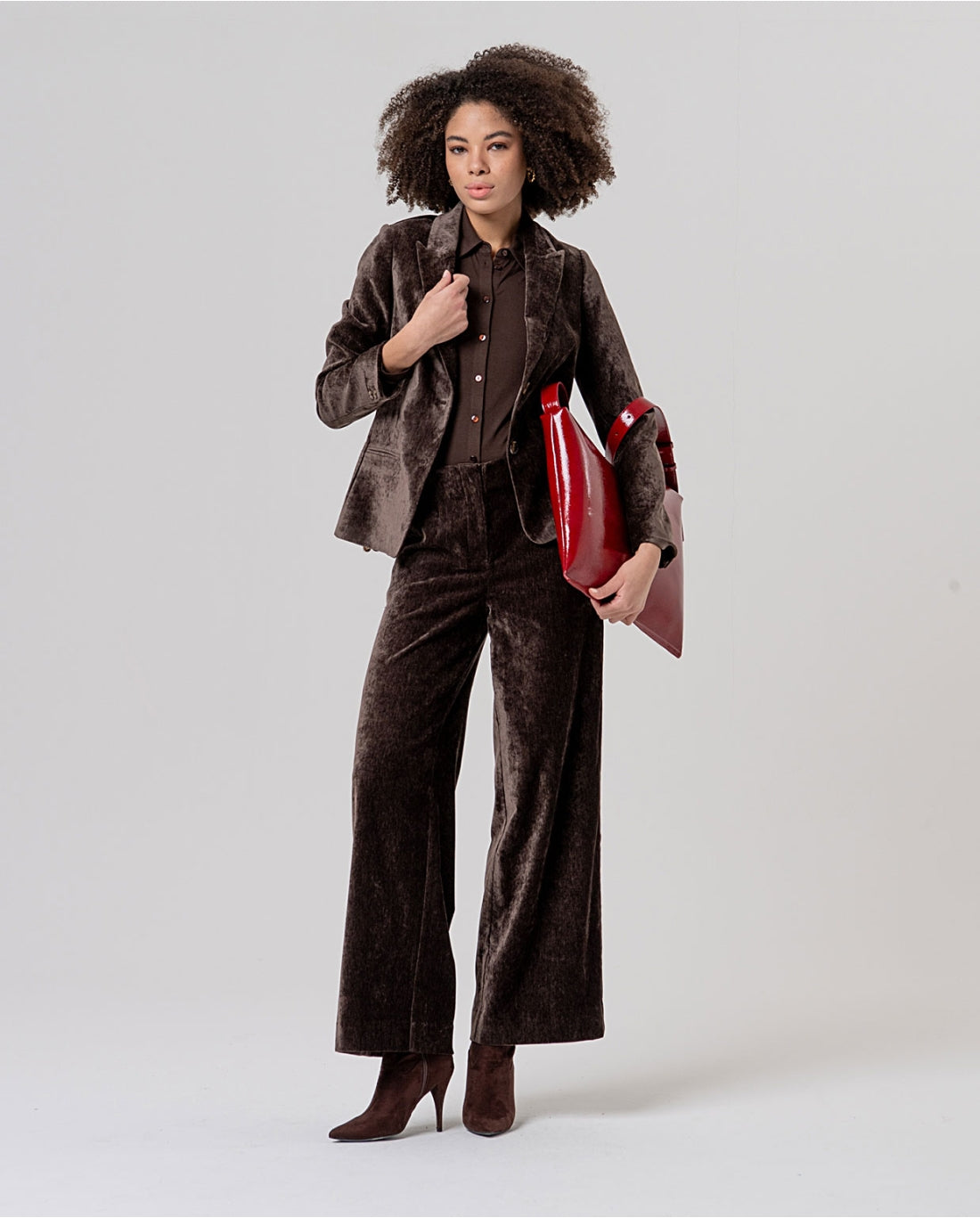Pantalone ampio in velluto a vita alta Cioccolato - cod. 566BARO523_84 - SURKANA