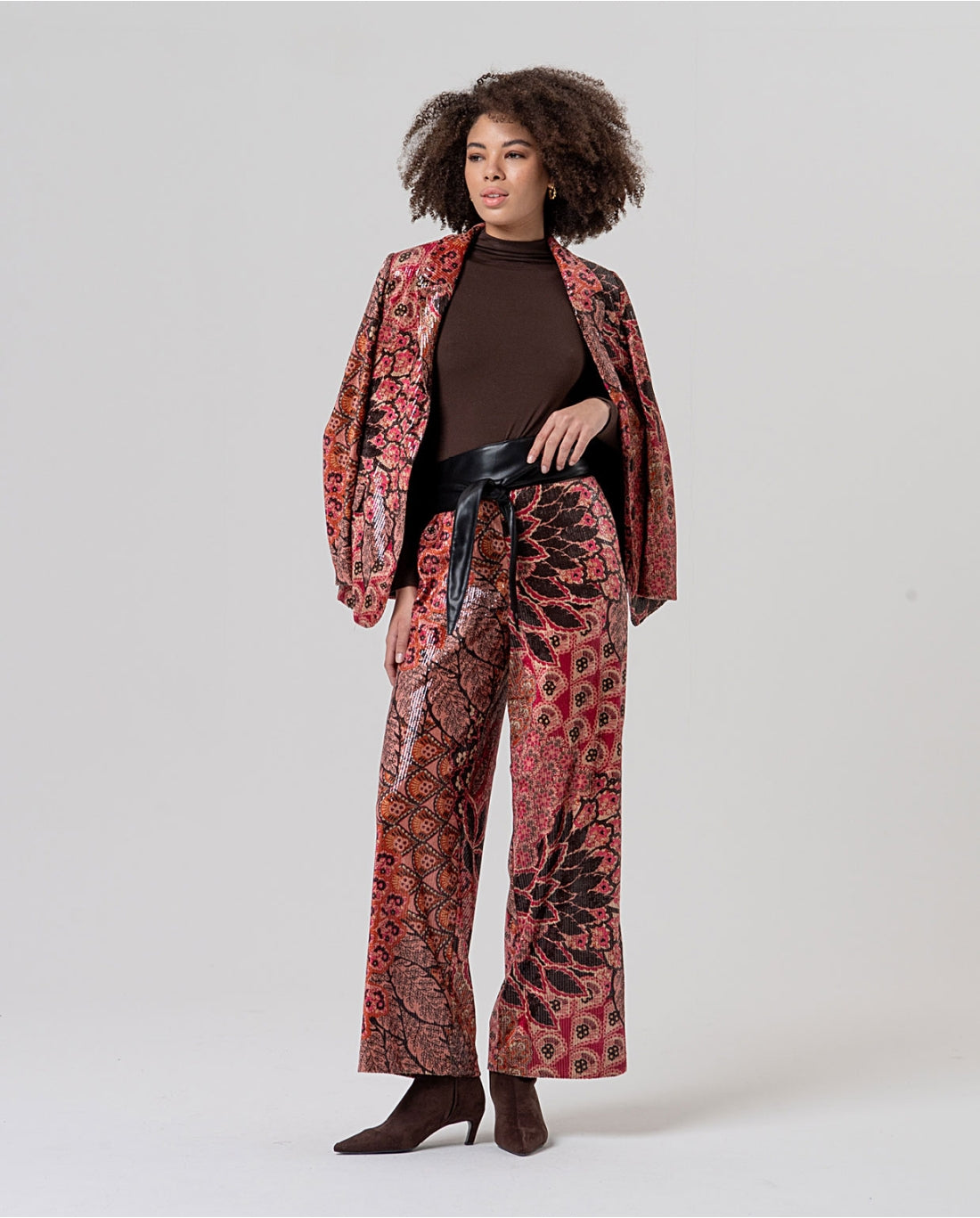 Pantaloni dritti con paillettes e stampa floreale Multicolor - cod. 566SALI527_95 - SURKANA