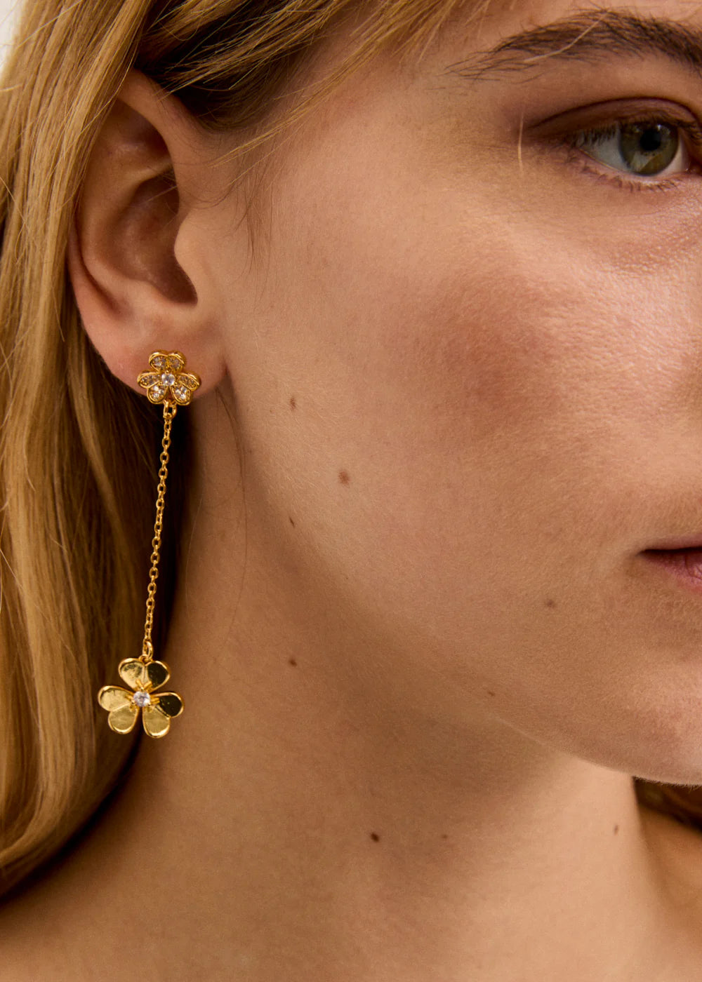 ORECCHINI PENDENTI CON FIORE PIETRE ORO - NALI' - Marcello Fontana Shop