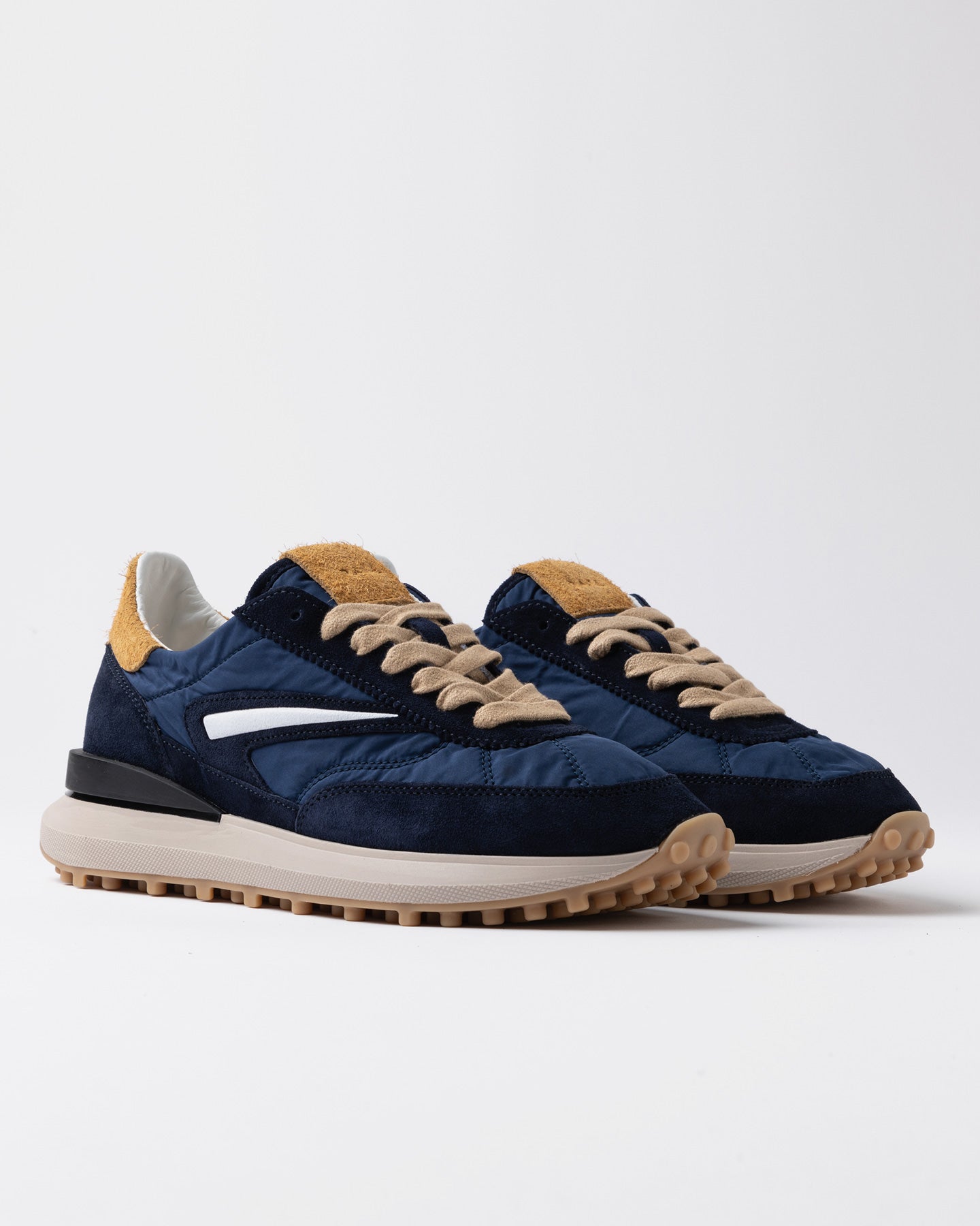 D.A.T.E. ATHLETA NYLON BLUE