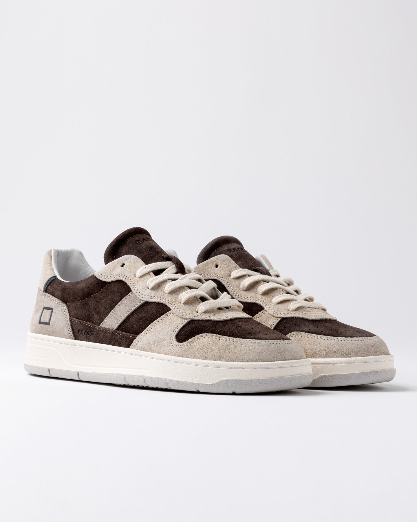 files/COURT-2.0-VINTAGE-CHOCOLATE-D.A.T.E._163864_dettaglio_2x_a7b930ed-91e2-444d-9159-e267ecc1628d.jpg