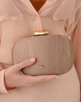 Clutch Nadine plisse' laminato marrone