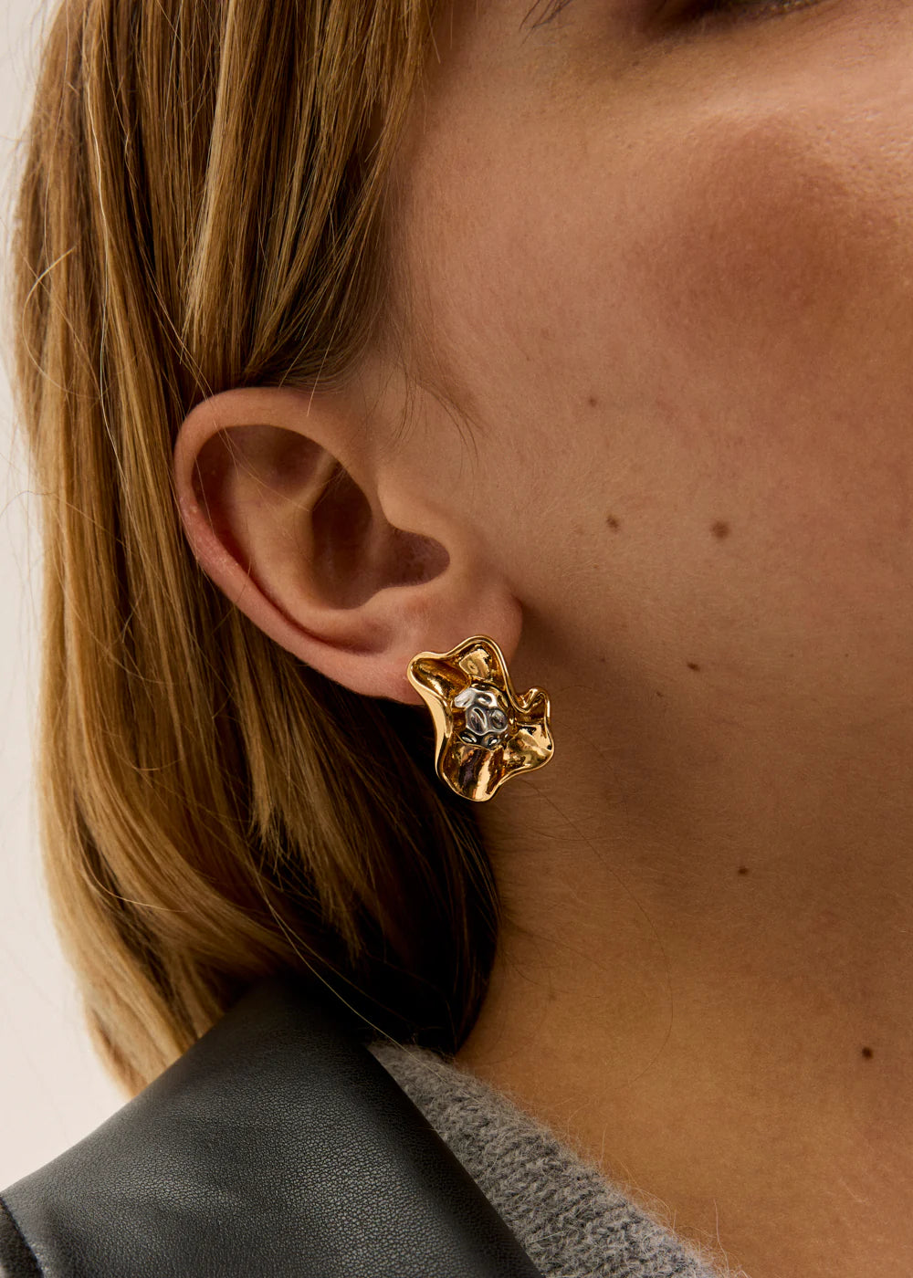 ORECCHINI A LOBO SMUSSATI ORO\ARGENTO - NALI' - Marcello Fontana Shop